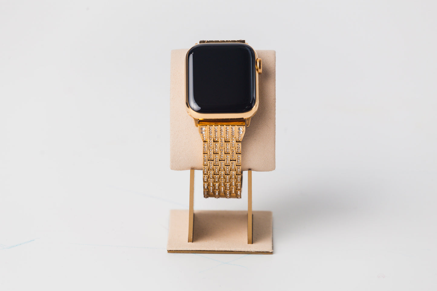 Apple Watch-24K Gold Plated Swarovski Edition front view